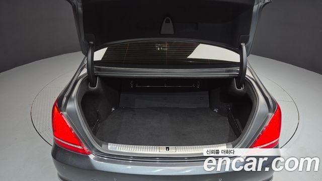 Genesis EQ900 2018 — photo 20
