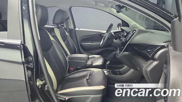 Chevrolet Korea Spark 2017 — photo 10