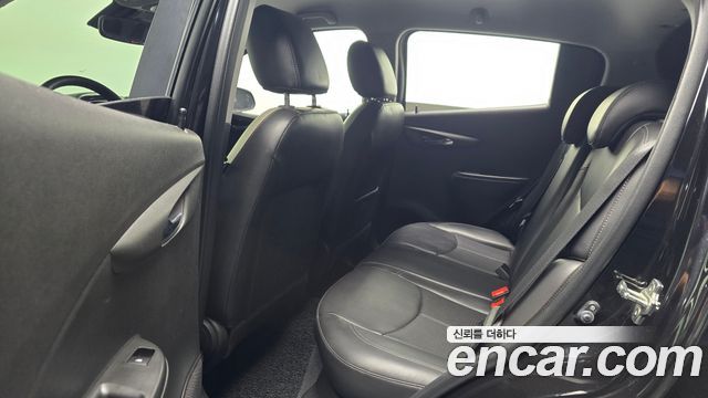 Chevrolet Korea Spark 2017 — photo 12
