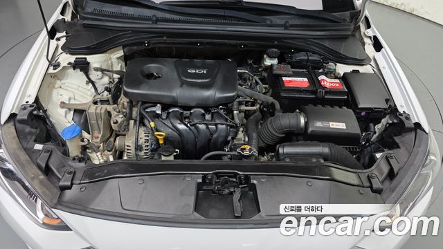Hyundai AVANTE 2016 — photo 6