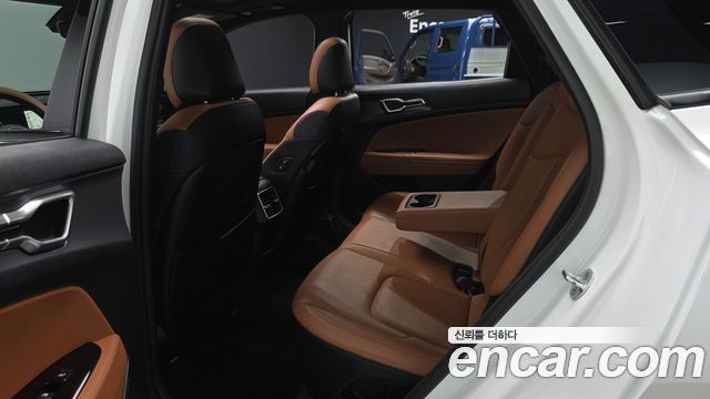 Kia Sportage 2023 — photo 12