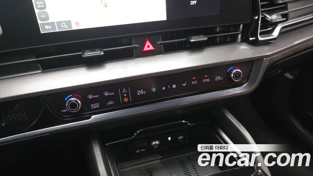 Kia Sportage 2023 — photo 17