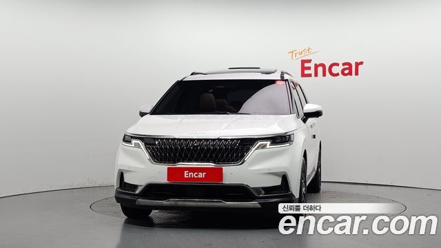 Kia Canival 2023 — photo 3