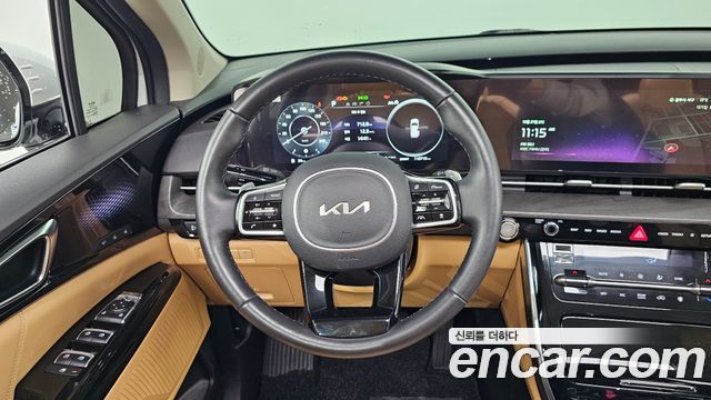 Kia Canival 2023 — photo 18
