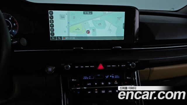 Kia Canival 2023 — photo 19