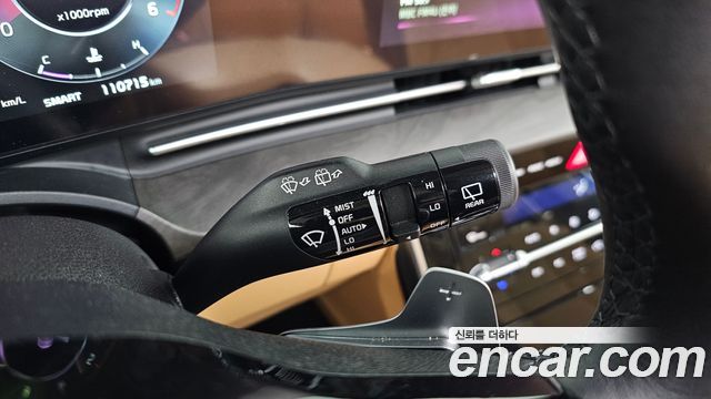 Kia Canival 2023 — photo 30
