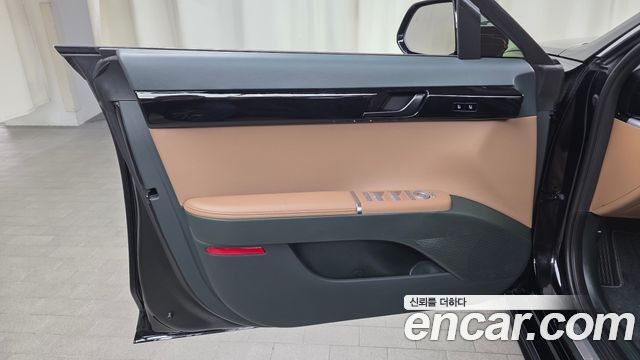 Hyundai Grandeur 2025 — photo 14