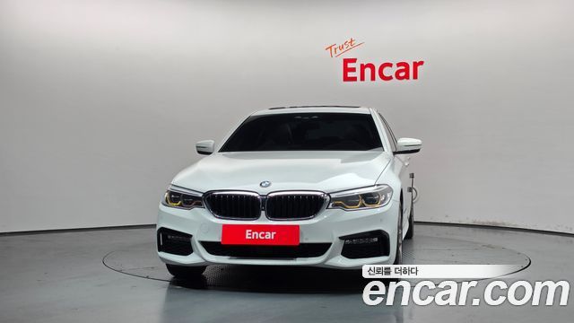 BMW 5-Series 2018 — photo 3