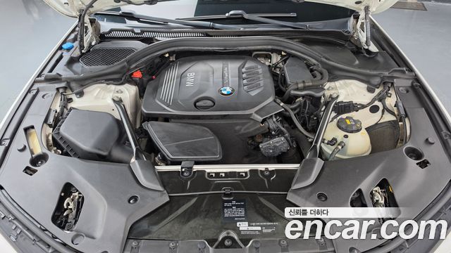 BMW 5-Series 2018 — photo 6