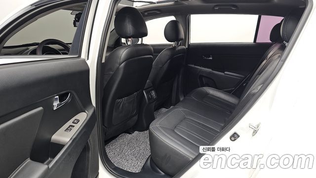 Kia Sportage 2014 — photo 11