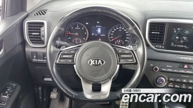 Kia Sportage 2019 — photo 11