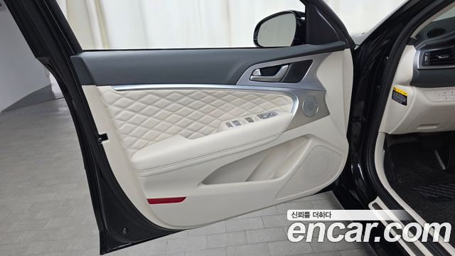 Genesis G70 2020 — photo 14