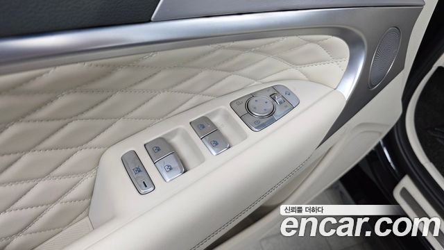 Genesis G70 2020 — photo 28