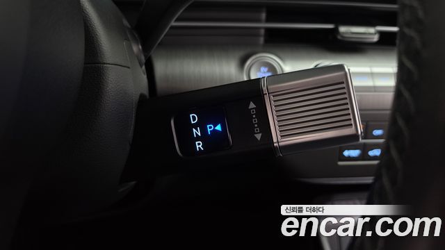 Hyundai Kona 2023 — photo 12
