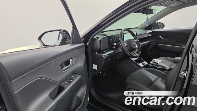 Hyundai Kona 2023 — photo 13