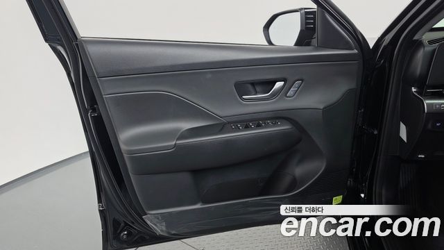 Hyundai Kona 2023 — photo 14