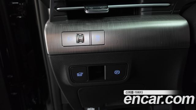 Hyundai Kona 2023 — photo 29