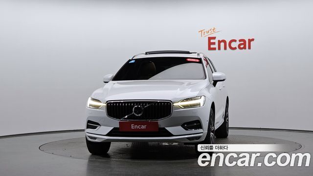 Volvo XC60 2019 — photo 3