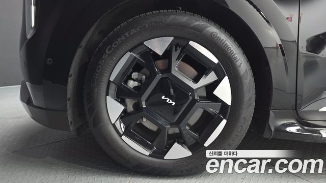Kia Canival 2024 — photo 5
