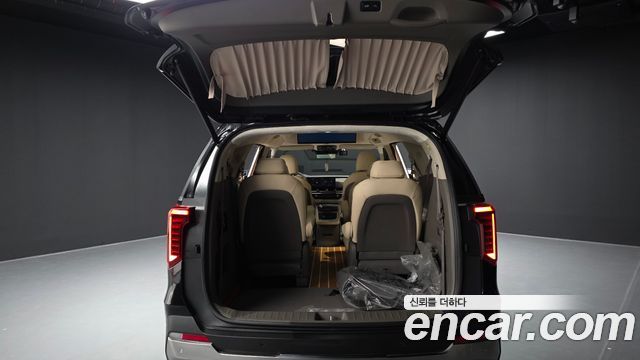 Kia Canival 2024 — photo 20