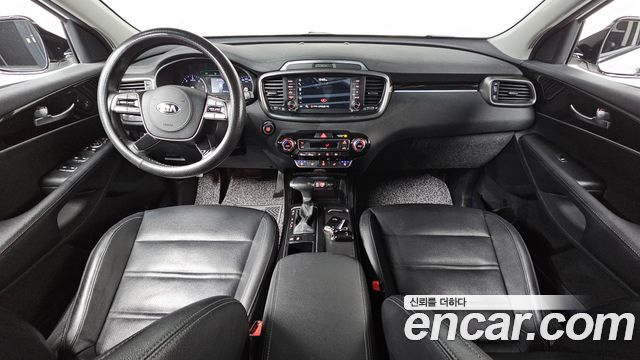 Kia Sorento 2018 — photo 7