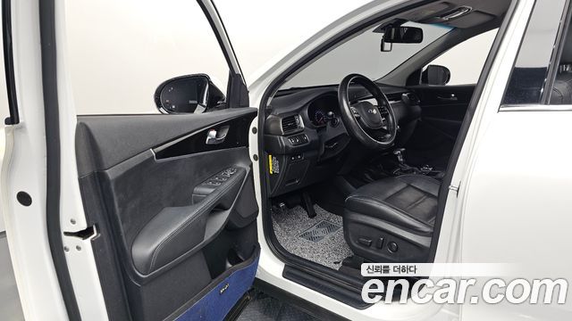 Kia Sorento 2018 — photo 10