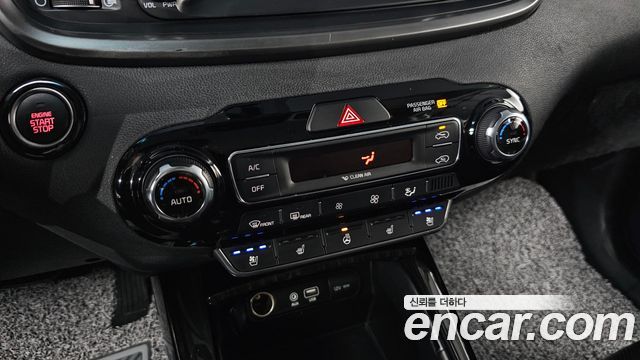 Kia Sorento 2018 — photo 18