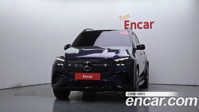 Mercedes-Benz GLE-Class 2023 — photo 3
