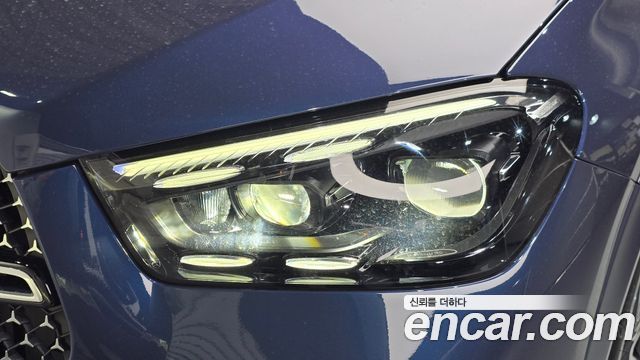 Mercedes-Benz GLE-Class 2023 — photo 8