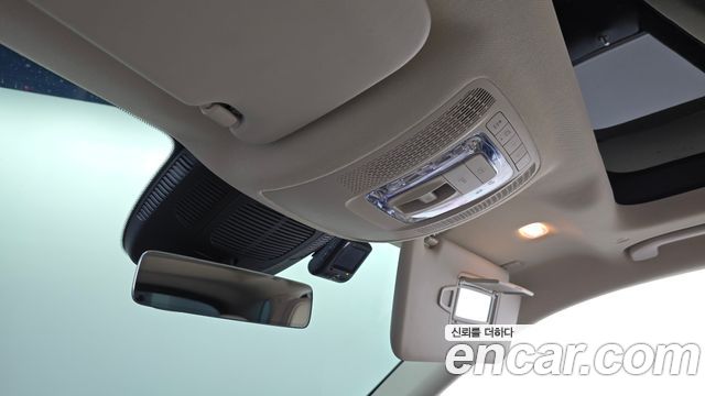 Mercedes-Benz GLE-Class 2023 — photo 27