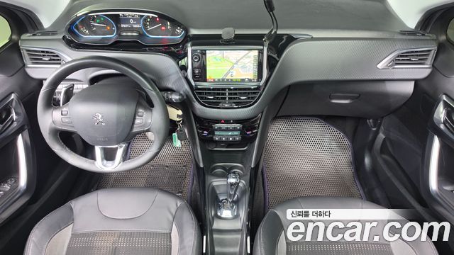 Peugeot 2008 2015 — photo 7