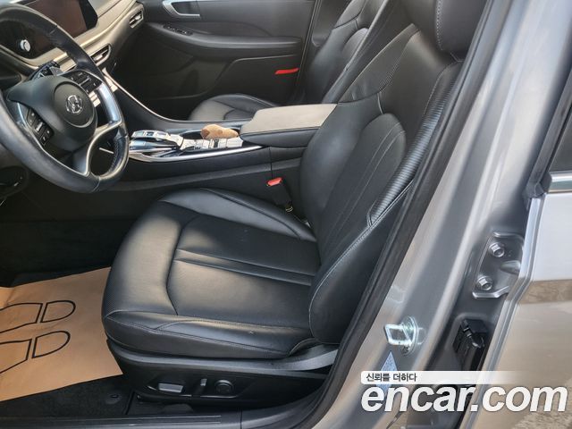 Hyundai Sonata 2021 — photo 8