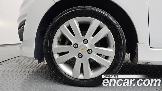Chevrolet Korea Spark 2014 — photo 5