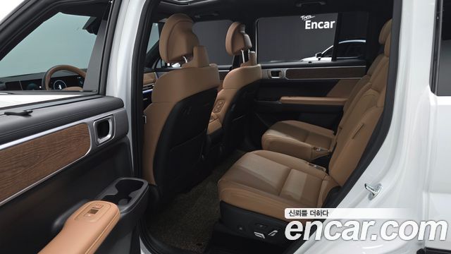 Hyundai Santafe 2024 — photo 18