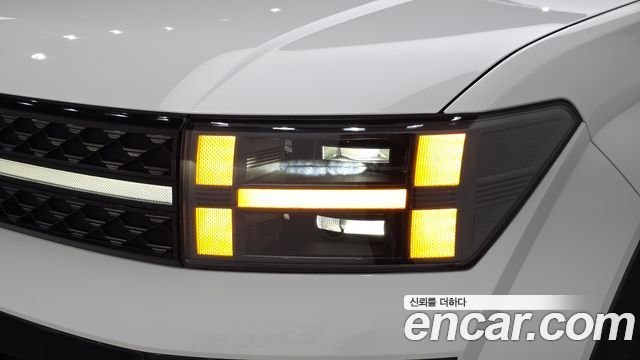 Hyundai Santafe 2024 — photo 8