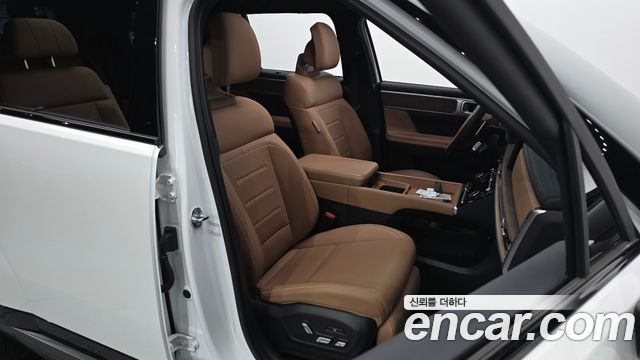 Hyundai Santafe 2024 — photo 16