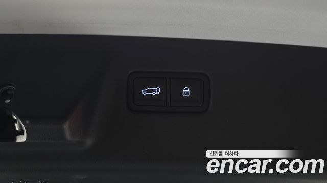 Hyundai Santafe 2024 — photo 33