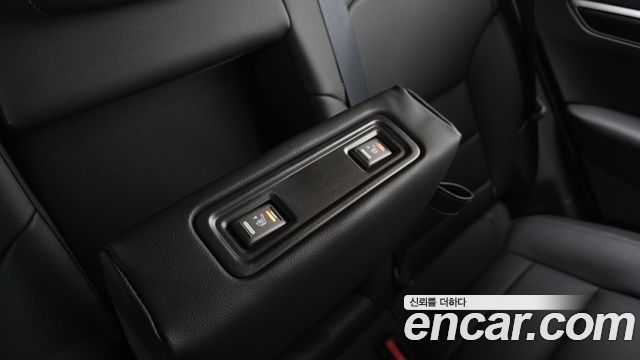 Renault Korea QM6 2025 — photo 28