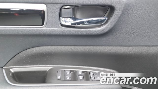 Renault Korea QM6 2025 — photo 29