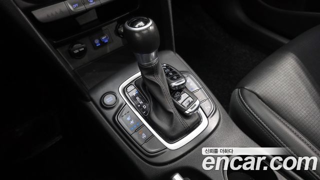 Hyundai Kona 2018 — photo 12