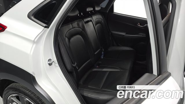 Hyundai Kona 2018 — photo 18