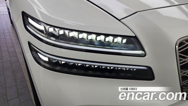 Genesis GV80 2025 — photo 8