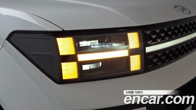 Hyundai Santafe 2025 — photo 8