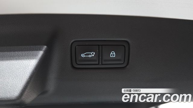 Hyundai Santafe 2025 — photo 27