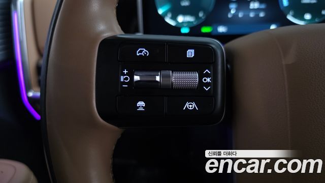 Hyundai Santafe 2025 — photo 28