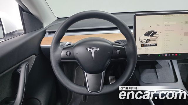 Tesla Model Y 2022 — photo 20