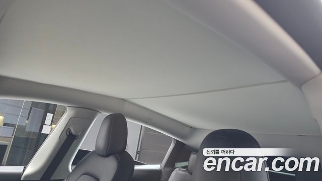Tesla Model Y 2022 — photo 25