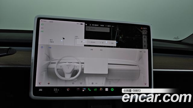 Tesla Model Y 2021 — photo 16
