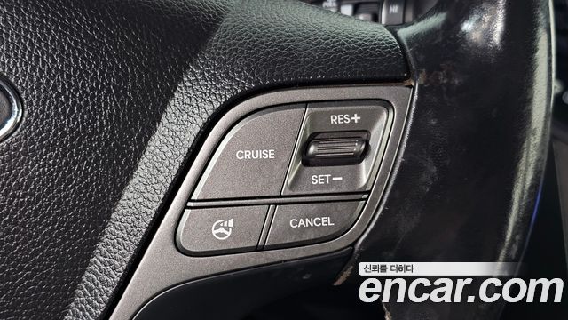 Hyundai Santafe 2015 — photo 25