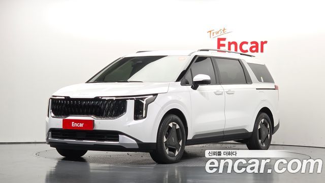 Kia Canival 2025 — photo 1